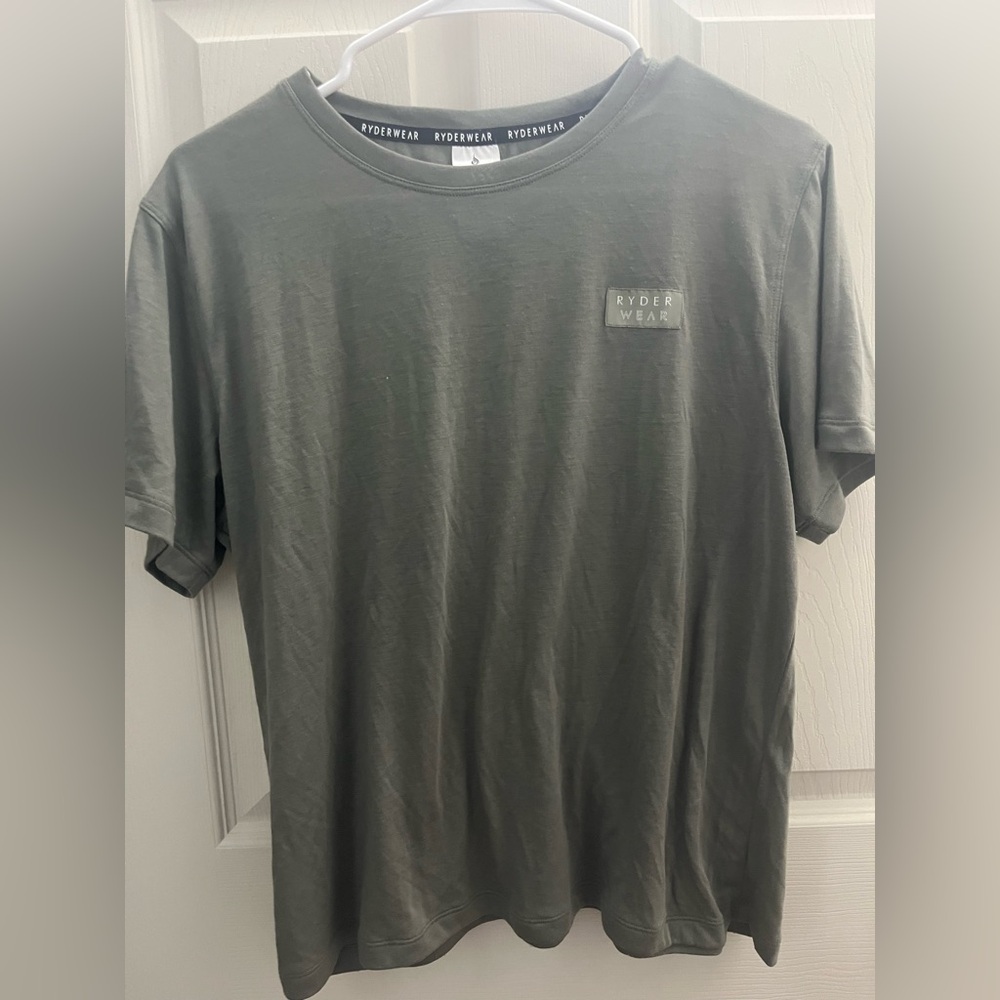 Workout shirt